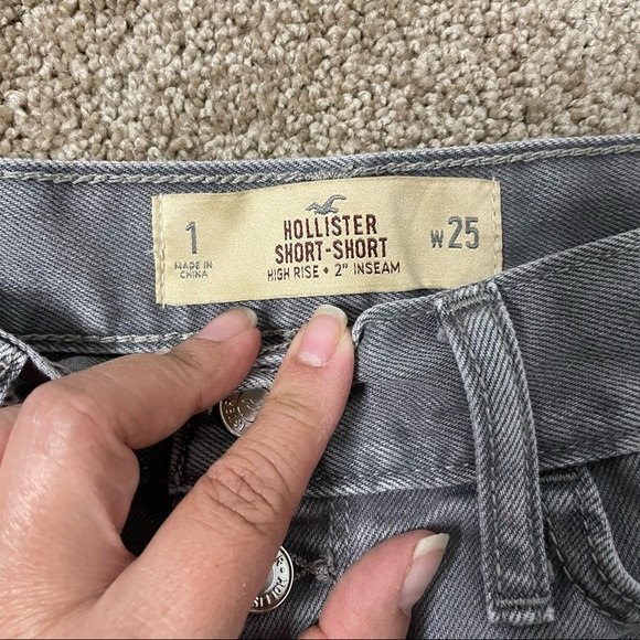 Hollister High Rise Short Short Denim Shorts Size 1 Gray Distressed Button Fly - Picture 3 of 5